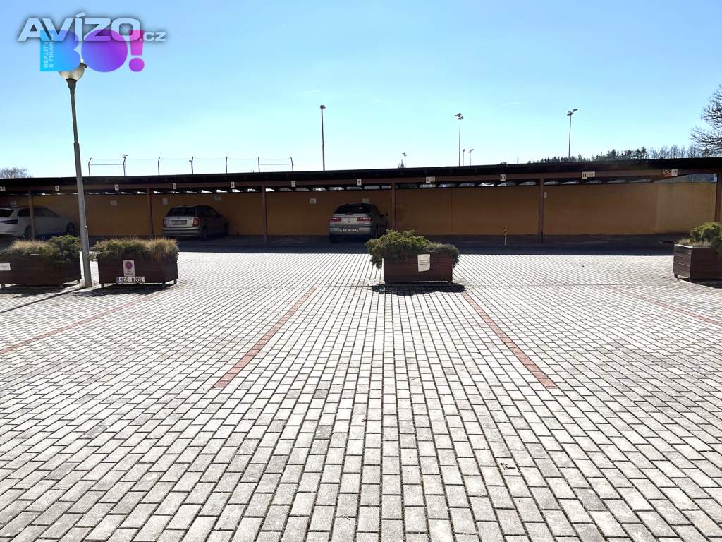 Foto inzerátu Prodej, komerční prostor 78 m², s parkovacím stáním, Třeboň