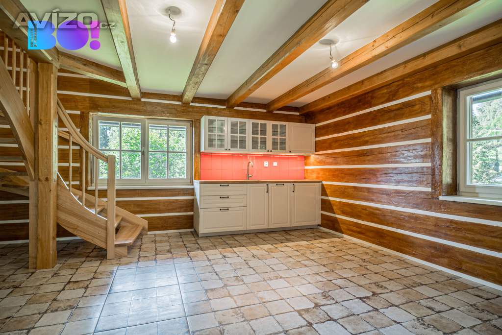 Foto inzerátu Prodej krásné novostavby v tradičním beskydském stylu - Ostravice