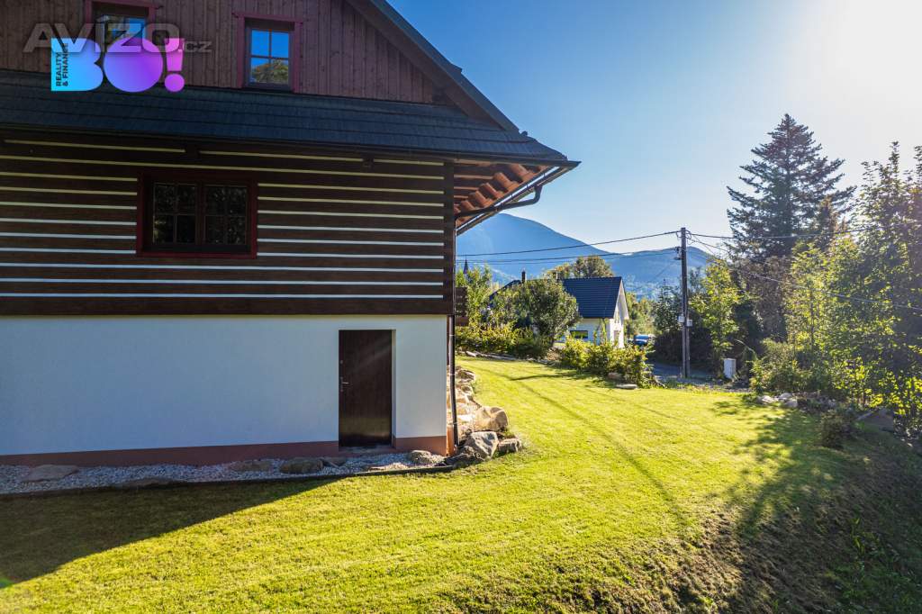 Foto inzerátu Prodej krásné novostavby v tradičním beskydském stylu - Ostravice