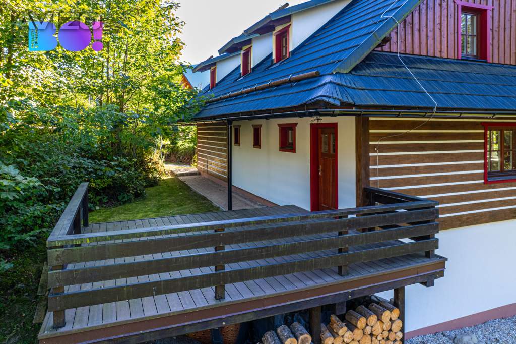 Foto inzerátu Prodej krásné novostavby v tradičním beskydském stylu - Ostravice