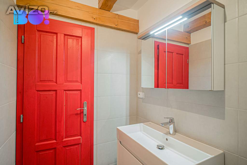 Foto inzerátu Prodej krásné novostavby v tradičním beskydském stylu - Ostravice