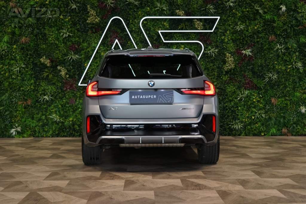 Foto inzerátu BMW X1 xDRIVE23i*PANO*360*HUD*SERVICE