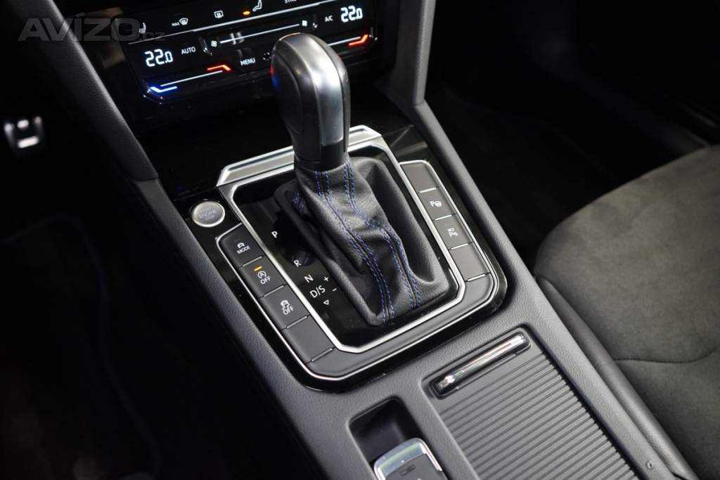 Foto inzerátu Volkswagen Arteon Shooting Brake SB*R*DSG*4MATIC*ACC*DCC*TAŽNÉ*