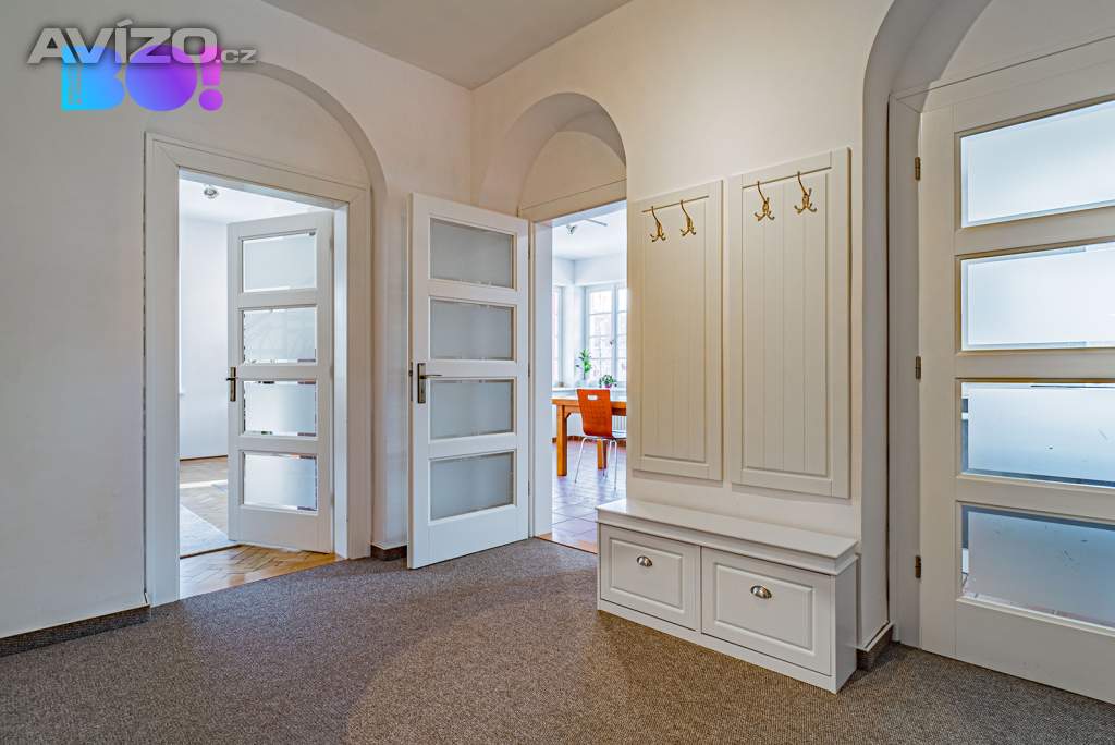 Foto inzerátu Prodej vily 7+kk se stavebním pozemkem, Frýdlant nad Ostravicí