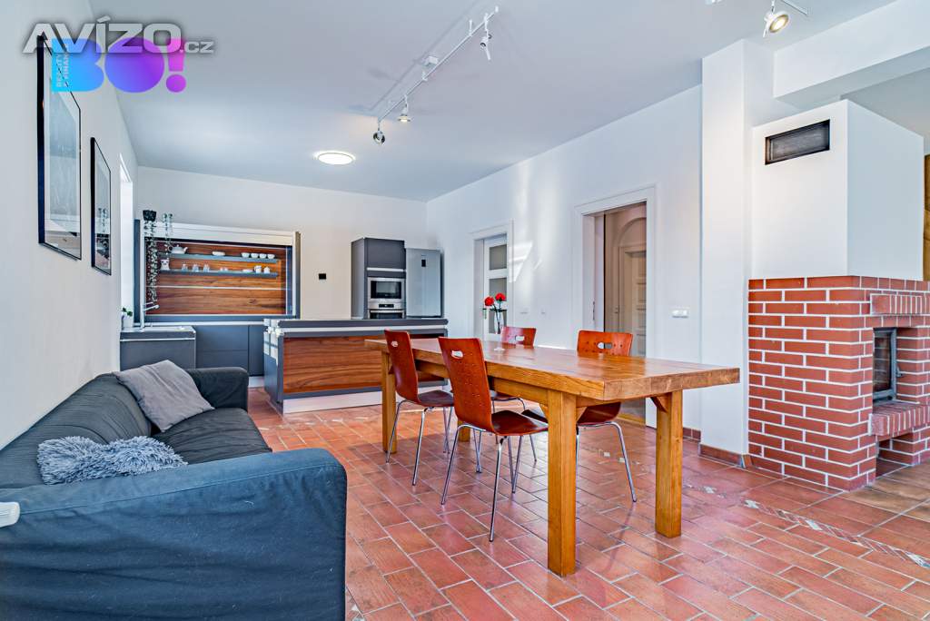 Foto inzerátu Prodej vily 7+kk se stavebním pozemkem, Frýdlant nad Ostravicí