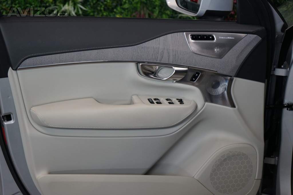 Foto inzerátu Volvo XC90 T8*RECHARGE*PANO*360*VZDUCH*