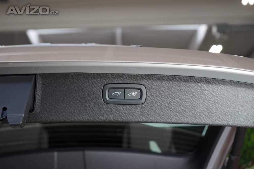 Foto inzerátu Volvo XC90 T8*RECHARGE*PANO*360*VZDUCH*