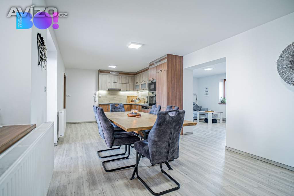 Foto inzerátu Prodej rodinného domu 7+2, Vlkoš