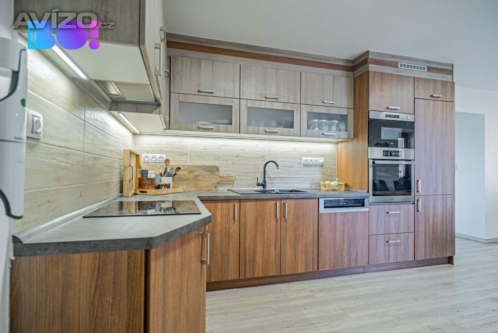 Foto inzerátu Prodej rodinného domu 7+2, Vlkoš