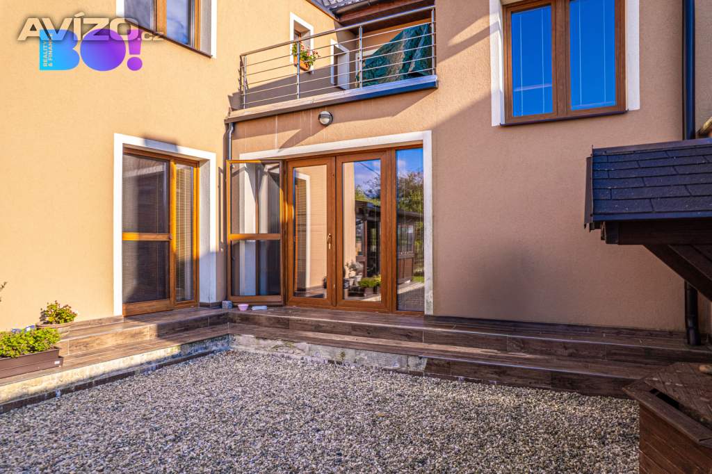 Foto inzerátu Prodej rodinného domu 7+2, Vlkoš