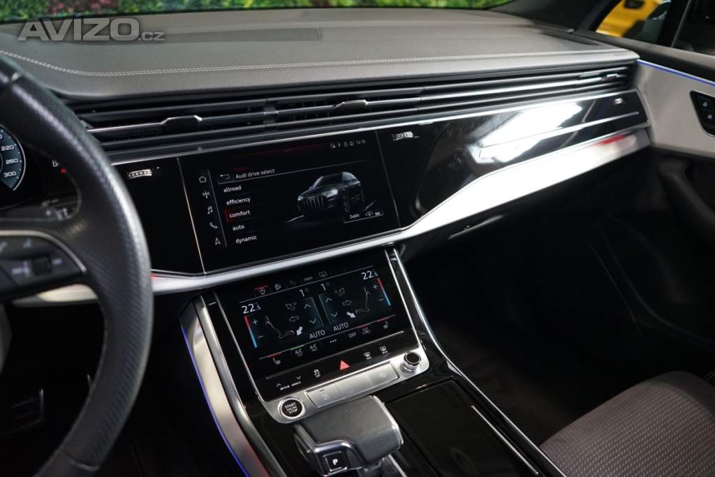 Foto inzerátu Audi Q7 50 TDI*MATRIX*VZDUCH*TAŽ*S-LIN