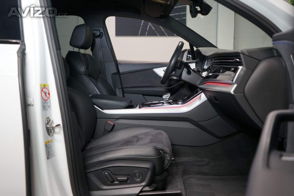 Foto inzerátu Audi Q7 50 TDI*MATRIX*VZDUCH*TAŽ*S-LIN