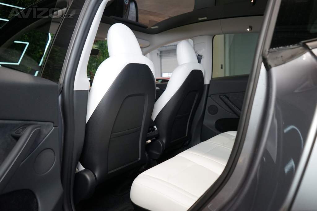 Foto inzerátu Tesla Model Y DUAL-MOTOR*PERFORMANCE*