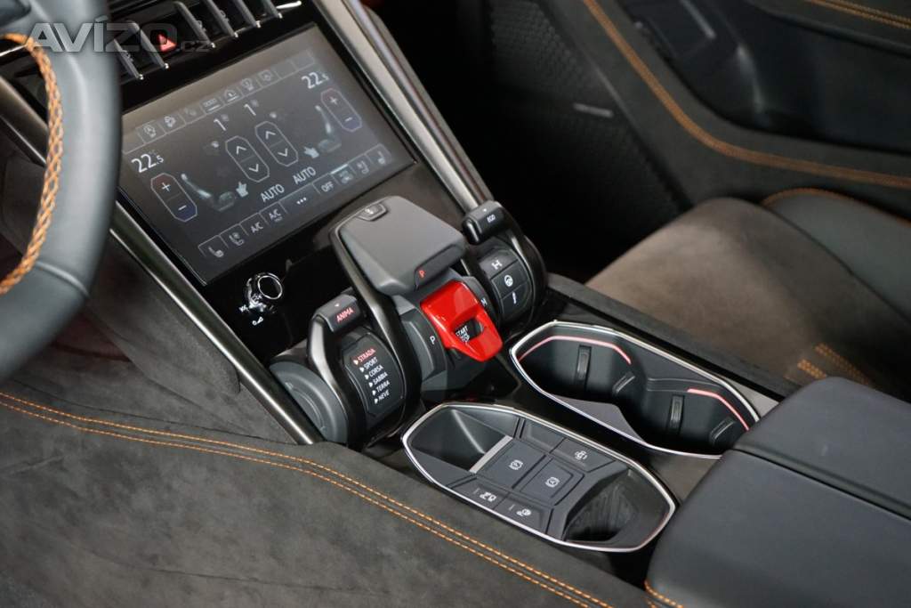 Foto inzerátu Lamborghini Urus S*PANO*MASÁŽ*360*B&O3D*TAŽ*