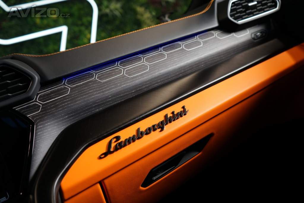 Foto inzerátu Lamborghini Urus S*PANO*MASÁŽ*360*B&O3D*TAŽ*