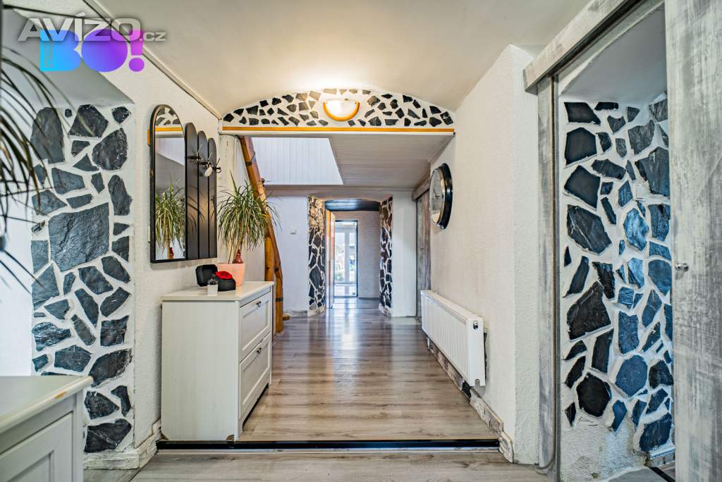 Foto inzerátu Prodej rodinného domu, 240 m², Petrovice u Karviné