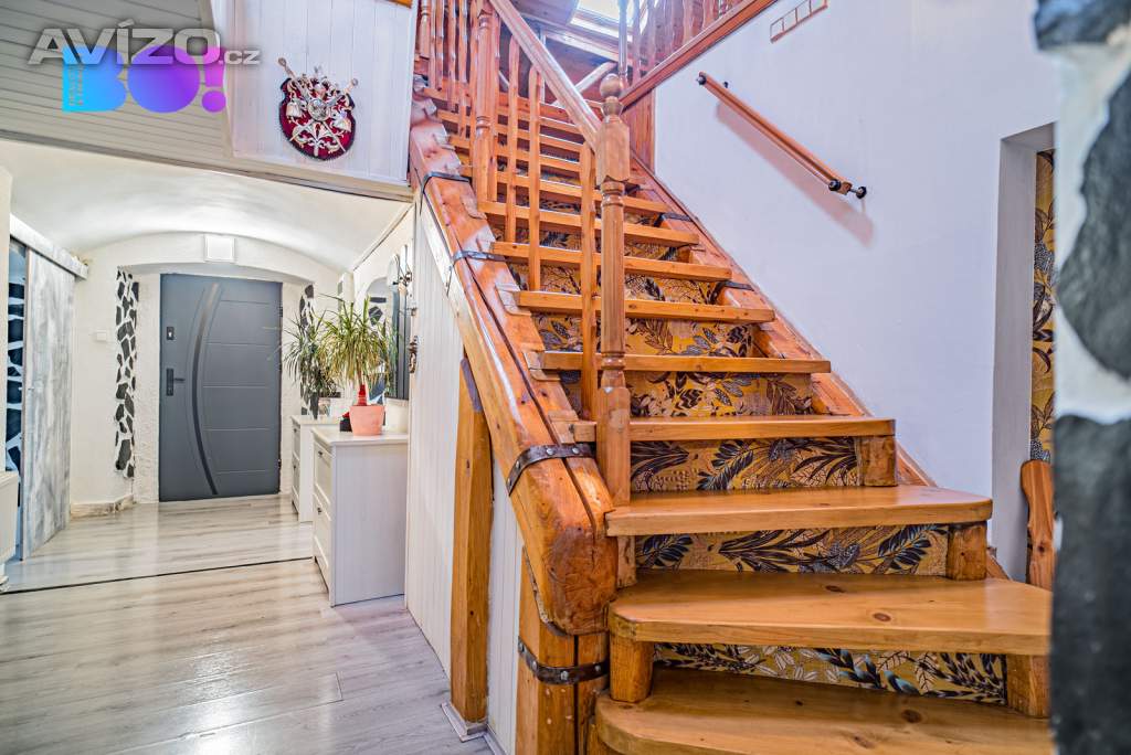 Foto inzerátu Prodej rodinného domu, 240 m², Petrovice u Karviné