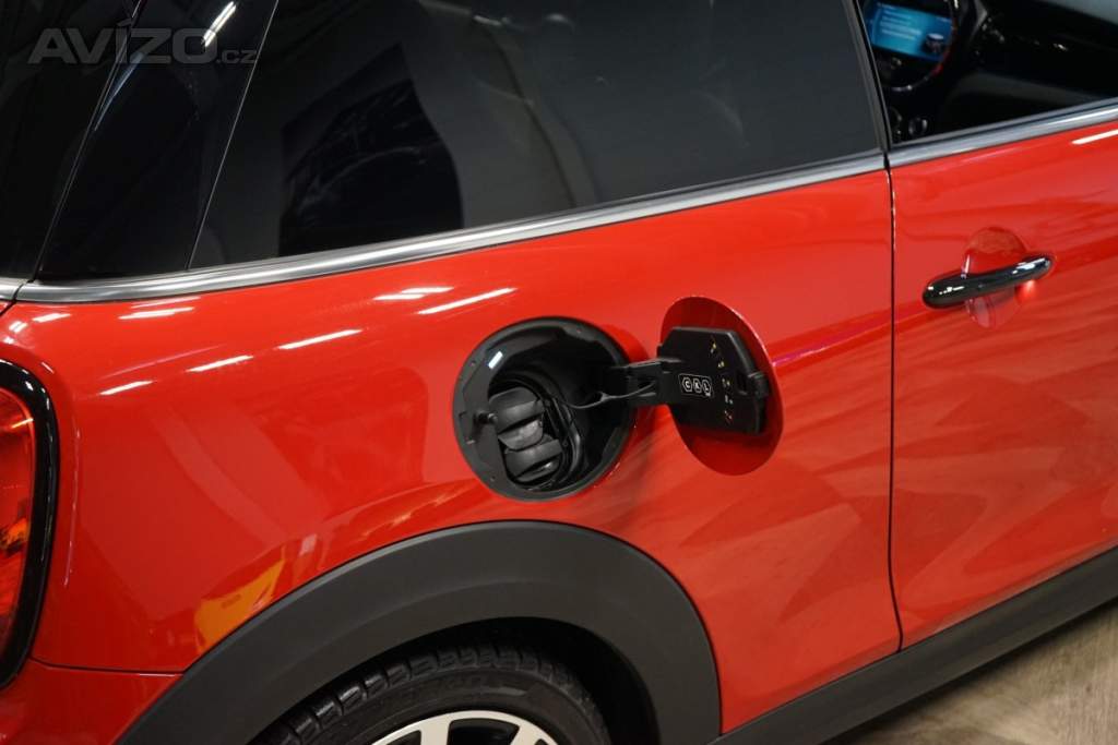 Foto inzerátu Mini Cooper SE*LED*CAMERA*CARPLAY*