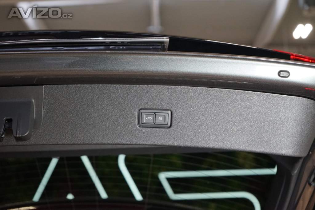 Foto inzerátu Audi Q8 50 TDI*MASÁŽ*NEZ.TOP*PANO*B&O