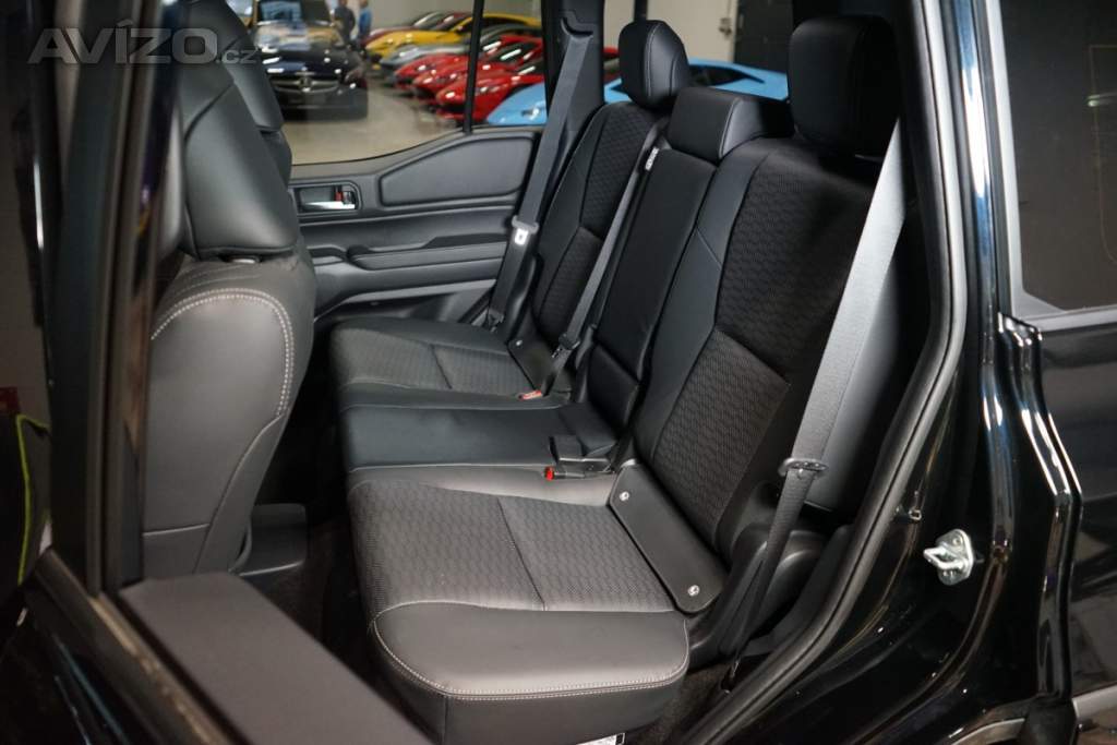 Foto inzerátu Toyota Land Cruiser EXECUTIVE*NEZ.TOP*360*HUD*JBL