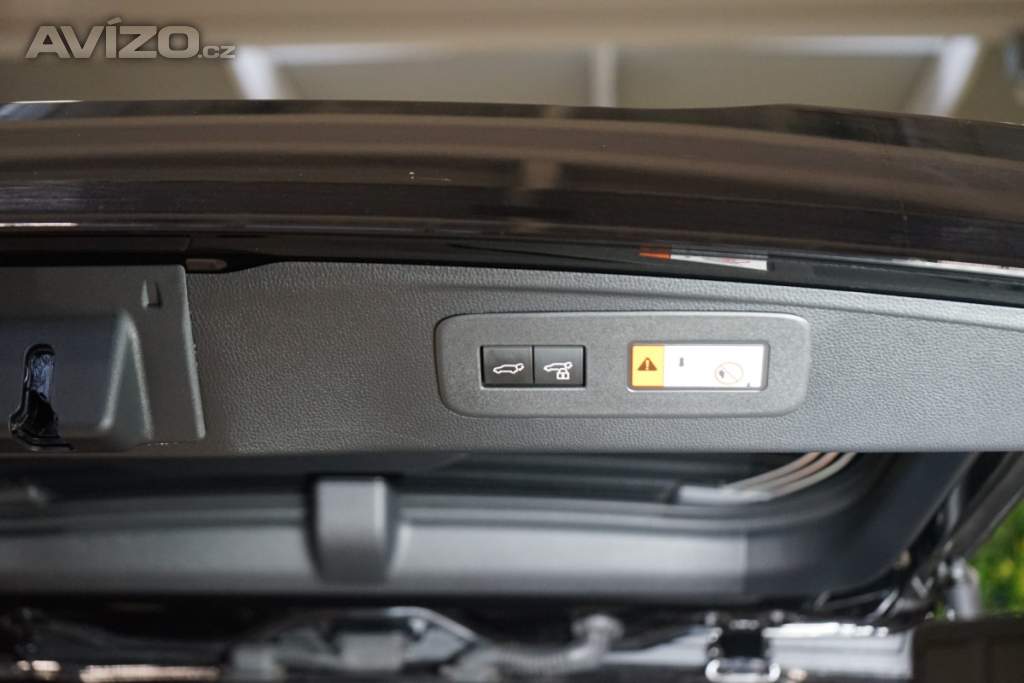 Foto inzerátu Toyota Land Cruiser EXECUTIVE*NEZ.TOP*360*HUD*JBL