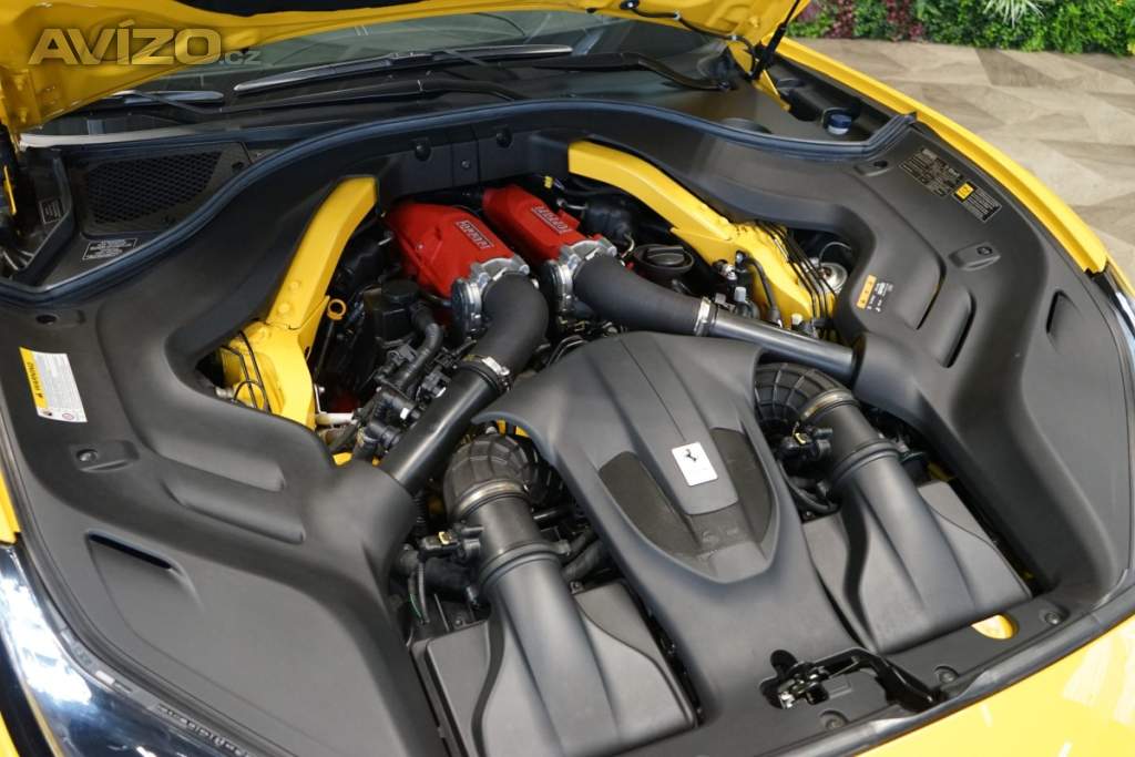 Foto inzerátu Ferrari Portofino TWO-TONE*BLUE CARBON*GIALLO MO