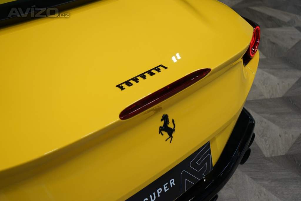 Foto inzerátu Ferrari Portofino TWO-TONE*BLUE CARBON*GIALLO MO