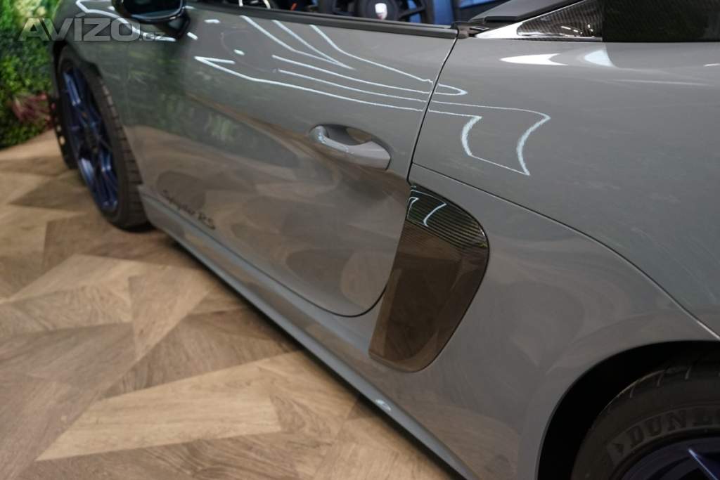 Foto inzerátu Porsche 718 SPYDER RS*WEISSACH*CARBON*PDLS
