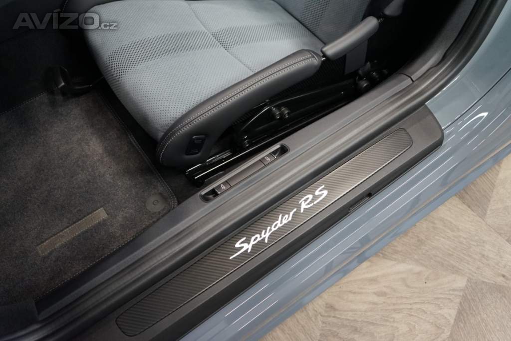 Foto inzerátu Porsche 718 SPYDER RS*WEISSACH*CARBON*PDLS