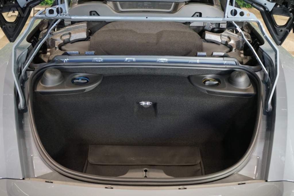 Foto inzerátu Porsche 718 SPYDER RS*WEISSACH*CARBON*PDLS