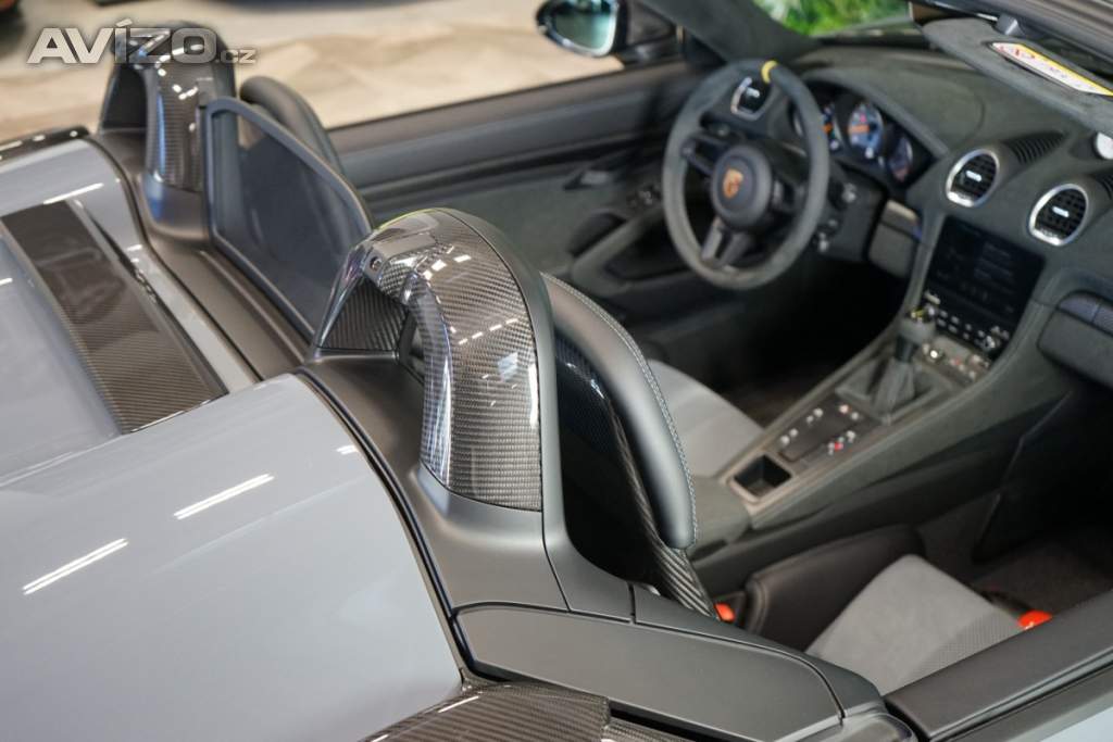 Foto inzerátu Porsche 718 SPYDER RS*WEISSACH*CARBON*PDLS