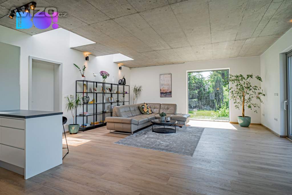 Foto inzerátu Prodej vily 196 m², pozemek 6 428 m², Na Trojáku, Rajnochovice