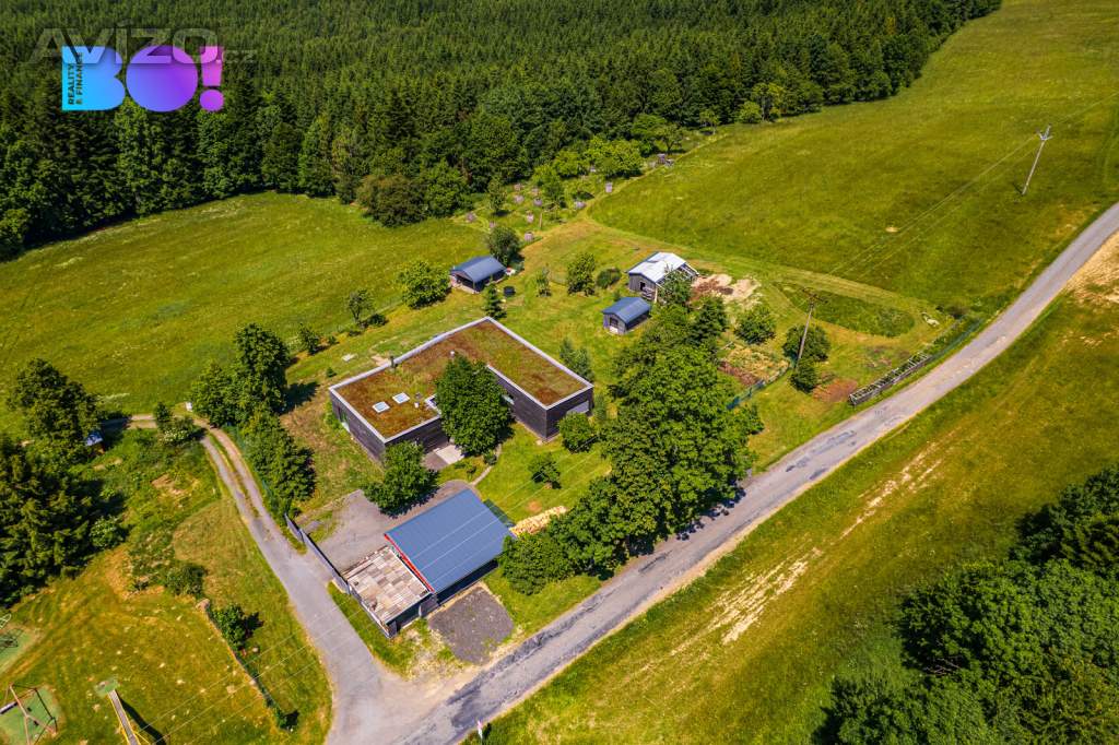 Foto inzerátu Prodej vily 196 m², pozemek 6 428 m², Na Trojáku, Rajnochovice