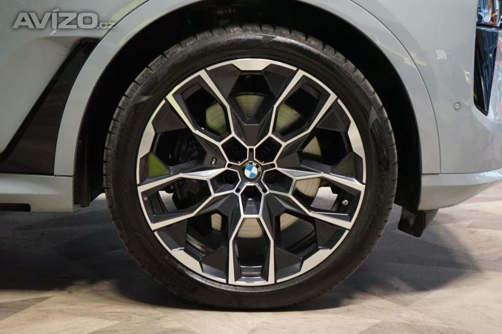 Foto inzerátu BMW X7 40i*xDRIVE*MASÁŽ*NEZ.TOP*PANO*