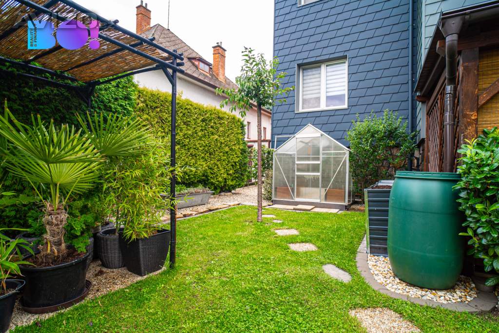 Foto inzerátu Prodej rodinného domu 277 m², pozemek 809 m², Hranice IV-Drahotuše