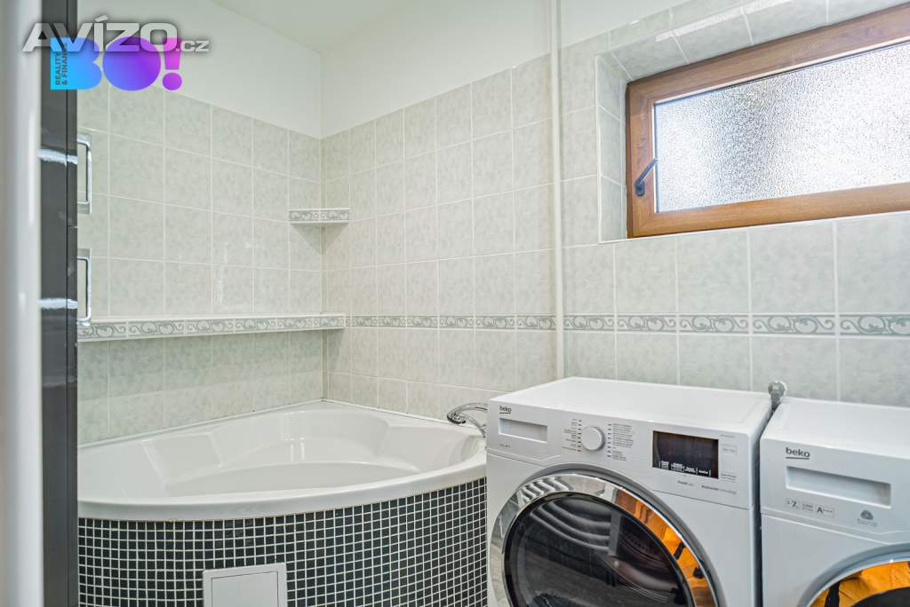 Foto inzerátu Prodej dvougeneračního rodinného domu,117m2, zahrada 1509m2,  Český Těšín