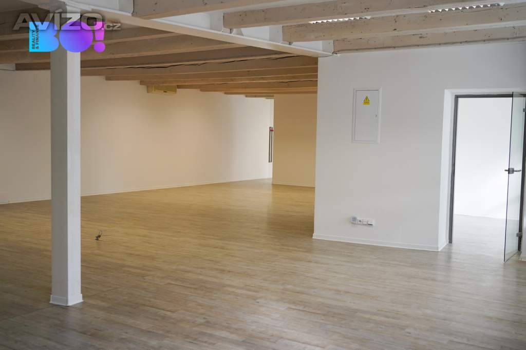 Foto inzerátu Pronájem kanceláře 260 m² – ul. Zubatého Praha 5