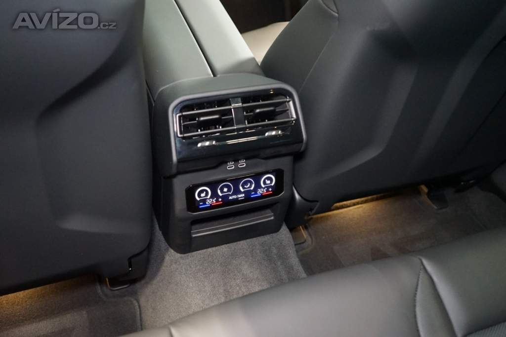 Foto inzerátu BMW 40d*xDRIVE*TOURING*PANO*360*TA