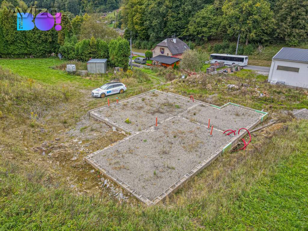 Foto inzerátu Prodej stavebního pozemku se základovou deskou a projektem, 4 560 m², Hanušovice