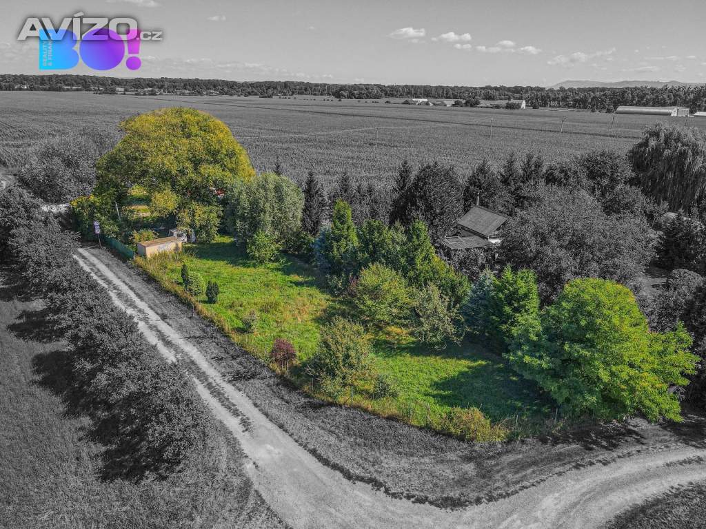 Foto inzerátu Prodej stavebního pozemku 1000 m², Trávník, Kroměříž