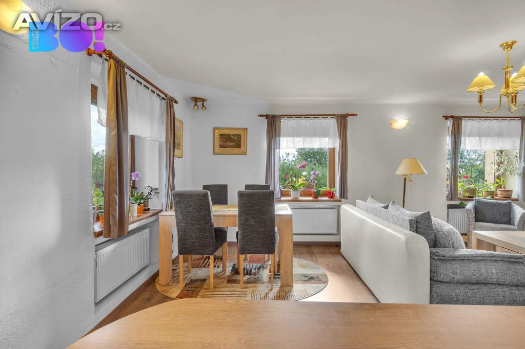 Foto inzerátu Prodej rodinného domu 3+1 a restaurace, ulice Na Výsluní, Chrudim
