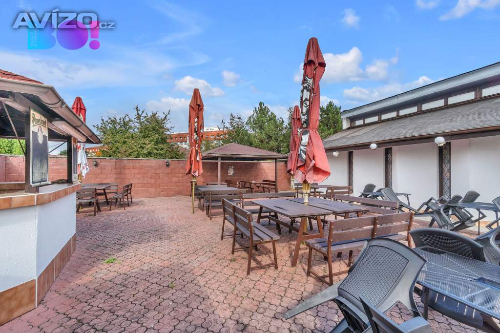 Foto inzerátu Prodej rodinného domu 3+1 a restaurace, ulice Na Výsluní, Chrudim
