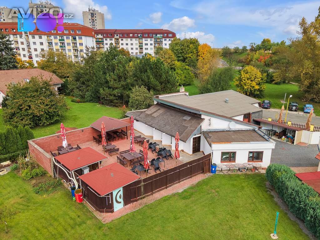 Foto inzerátu Prodej restaurace a rodinného domu 3+1, ulice Na Výsluní, Chrudim