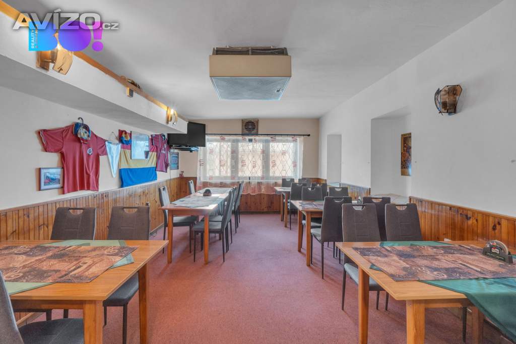 Foto inzerátu Prodej restaurace a rodinného domu 3+1, ulice Na Výsluní, Chrudim