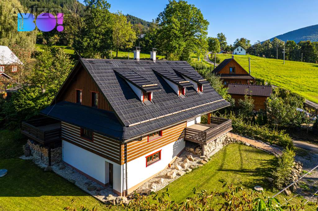 Foto inzerátu Prodej krásné novostavby v tradičním beskydském stylu - Ostravice