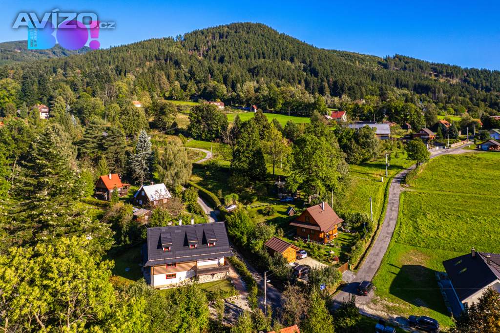 Foto inzerátu Prodej krásné novostavby v tradičním beskydském stylu - Ostravice