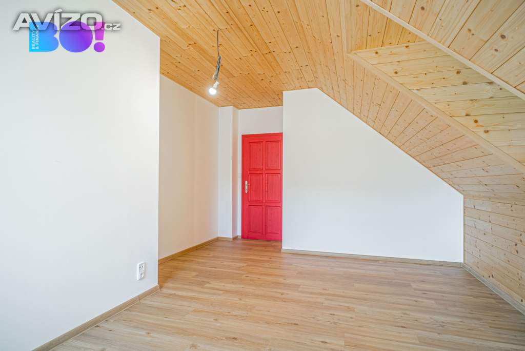 Foto inzerátu Prodej krásné novostavby v tradičním beskydském stylu - Ostravice