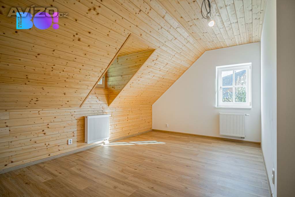 Foto inzerátu Prodej krásné novostavby v tradičním beskydském stylu - Ostravice