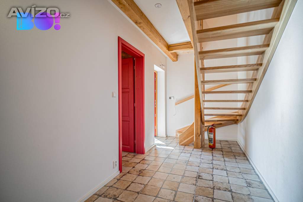 Foto inzerátu Prodej krásné novostavby v tradičním beskydském stylu - Ostravice