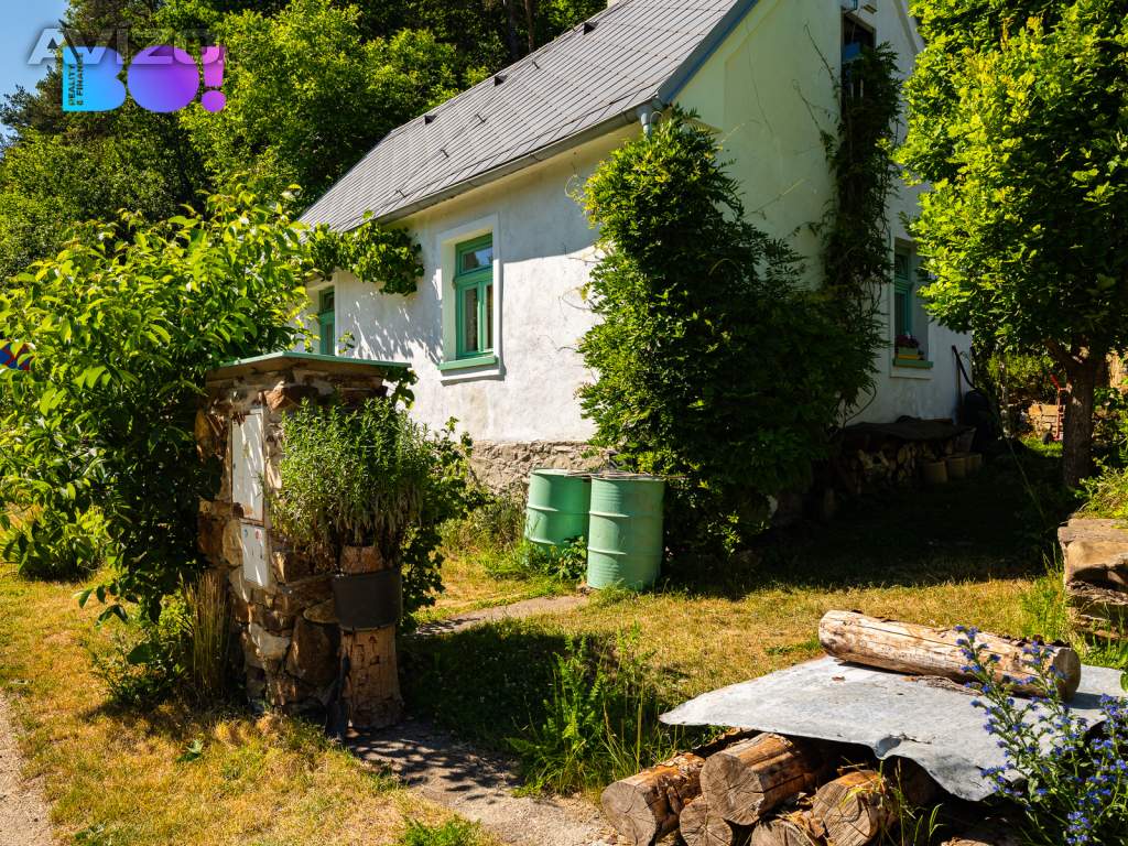 Foto inzerátu Prodej malého rodinného domku se zahradou, Staré Dobrkovice, okr. Český Krumlov
